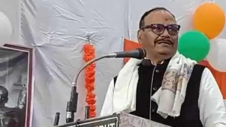 Meerut News: भरे मंच से फफक कर क्यों रो पड़े डिप्टी सीएम ब्रजेश पाठक, बोले- मेरा दिल दुखी हो जाता है- VIDEO