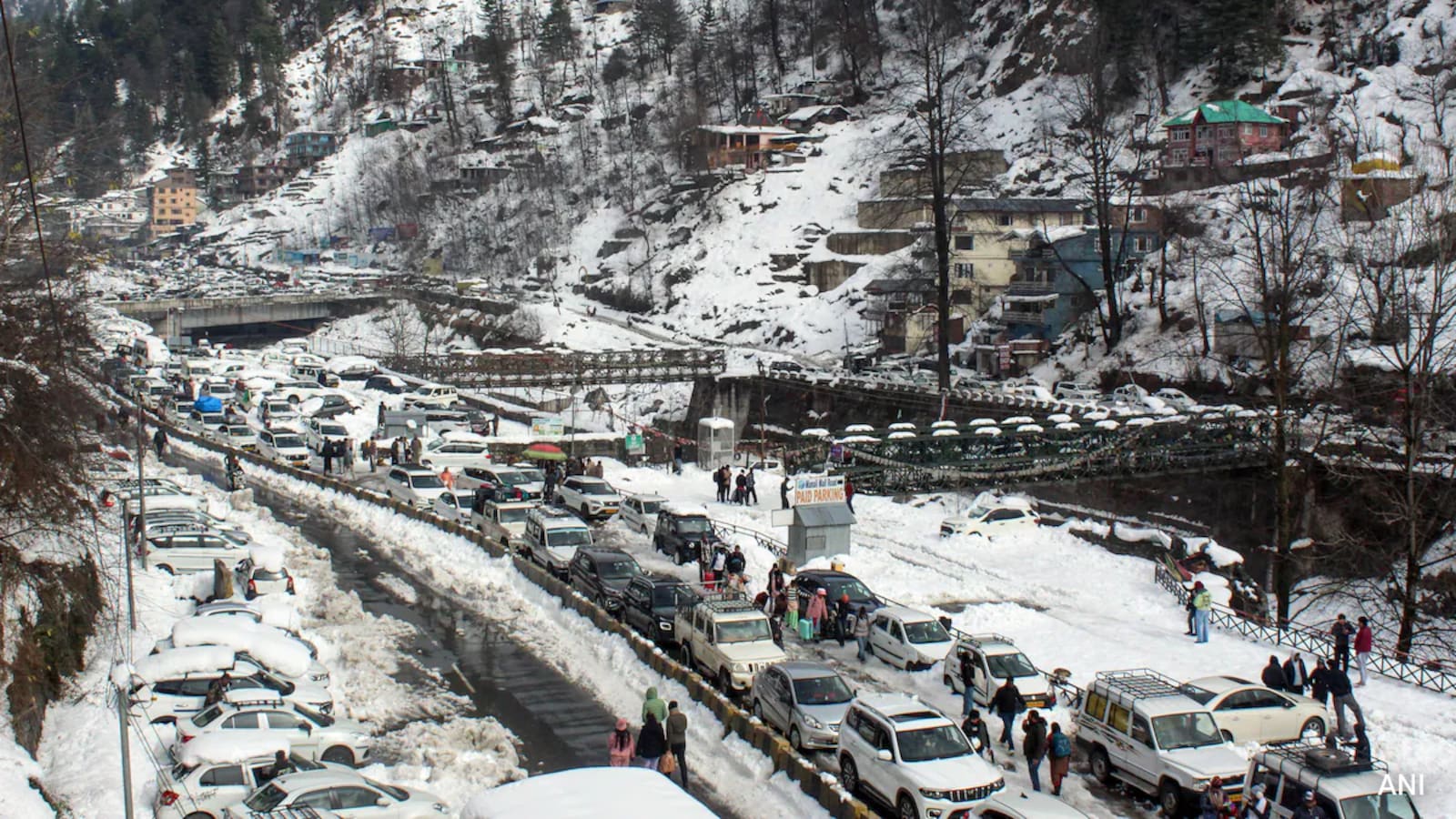 Tourism Secretary Flags Overcrowding At Key Hotspots