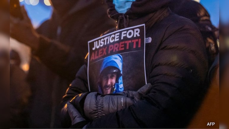 Frigid Quiet, Outraged Sorrow On Minneapolis Street Where Agents Killed Man