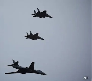 Gk News : फायटर जेटमध्ये पॅराशूट असतं, पण पॅसेंजर प्लेन किंवा प्रायव्हेट जेटमध्ये पॅराशूट का नसतं?&nbsp;