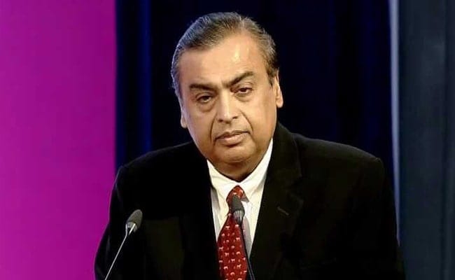 Mukesh Ambani Takes On Amazon, Walmart in E-Commerce Slugfest