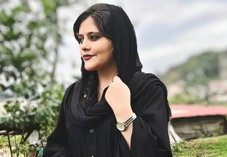 माहसा अमीनी माहसा अमीनी