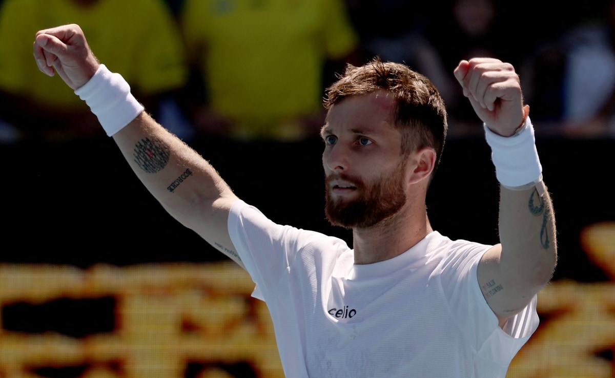 Frances Corentin Moutet Booed For Underarm Match Point Serve At Australian Open