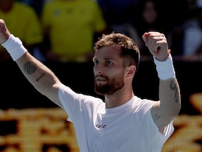 Frances Corentin Moutet Booed For Underarm Match Point Serve At Australian Open