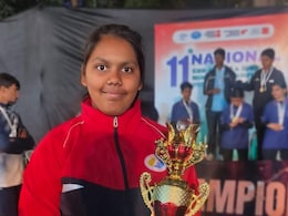 Success Story: गरीबी से सफलता तक... पाई-पाई को मोहताज, मां ने पैसे उधार लेकर खेलने भेजा, बेटी ने जीता गोल्ड मेडल, जानें प्रेरणादायक कहानी