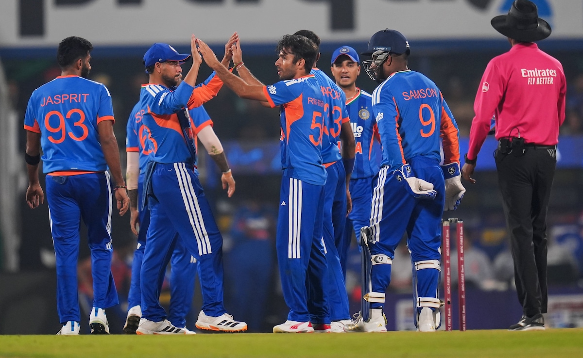 Ravi Shastri Explains Why India Start As "Clear Favourites" For T20 World Cup