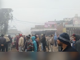 ट्रेलर ने महिला को कुचला, सड़क पर बिखरे मांस के टुकड़े; ग्रामीणों ने मेगा हाईवे किया जाम