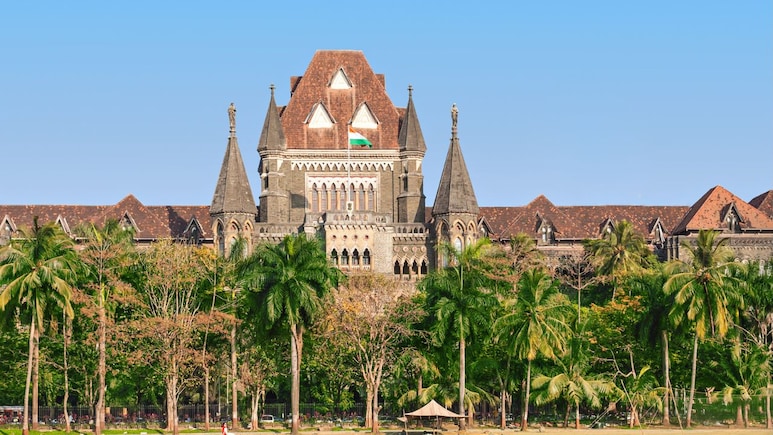 Mumbai News: मंत्री झेंडावंदन करणार, मुलगा फरार आरोपी; हायकोर्टाने असं झापलं की राज्यभर चर्चा झाली