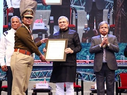 Woman Cop Honoured With Railways' Top Award For Rescuing Over 150 Children