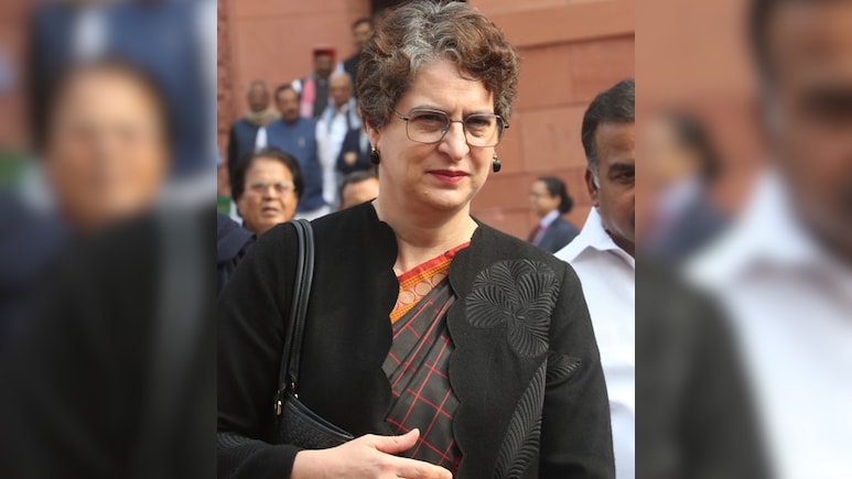 प्रियंका गांधी का जन्मदिन मना कर क्या यूपी कांग्रेस राज्य में उनकी वापसी का संकेत दे रही है?