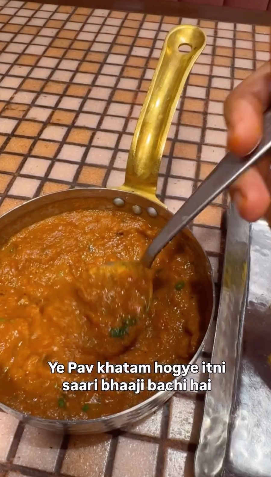 Viral Video Points Out 'Pav Bhaji Glitch', And Internet Agrees With The Struggle