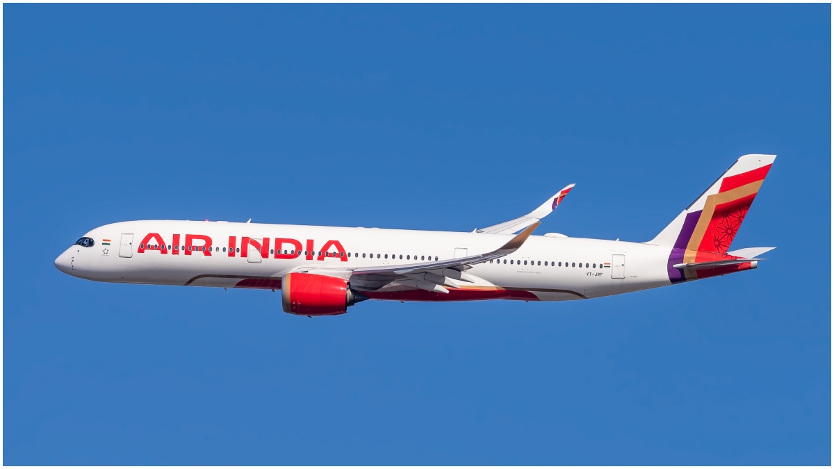 Air India की जांच में फ्रॉड का खुलासा, 4000 कर्मियों ने बाहरी लोगों को रिश्‍तेदार बताकर बेच डालीं फ्री की टिकट