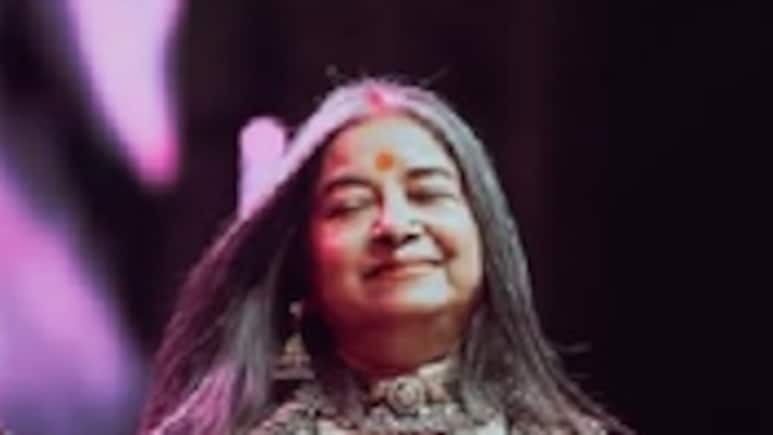 'पिछले जन्म में मेरा दिल टूटा हुआ रहा होगा,' इस सिंगर के गाने ला देते हैं आशिकों की आंखों में आंसू