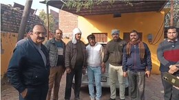 भिंड में रिश्वतखोरी! 20000 रुपये की रिश्वत ले रहा था स्टेनो अवधेश यादव, लोकायुक्त ने फिल्मी अंदाज में दबोचा