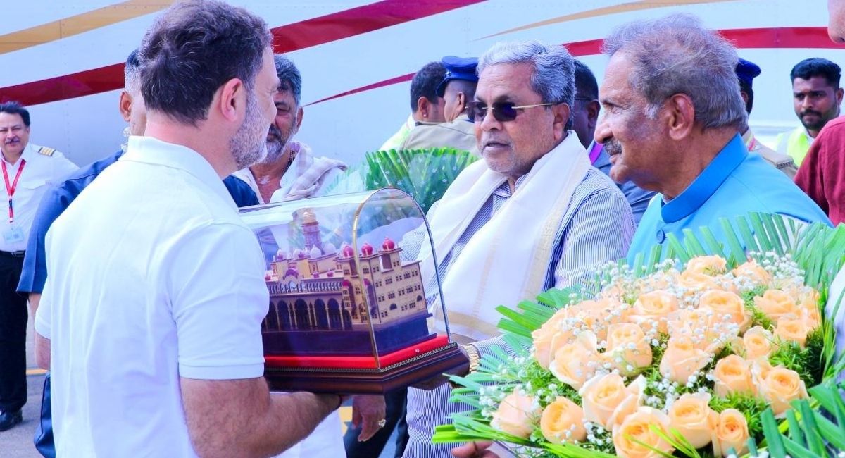 फिलहाल सिद्धारमैया की कुर्सी सलाम 