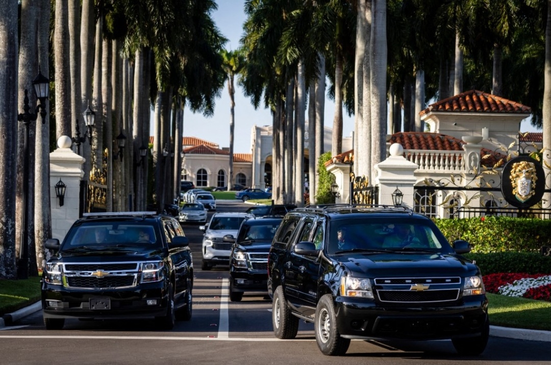 Trump's Motorcade Rerouted Due To 'Suspicious Object' At Palm Beach Airport