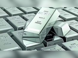 Silver Rate Today: 80 हजार सस्ती हुई चांदी, एक्सपर्ट ने बताया इस प्राइस रेंज पर लगाएं पैसा
