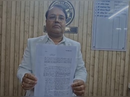 पीएम मोदी और सीएम योगी के समर्थन में इस्तीफा देने वाले प्रशांत सिंह हैं कौन?&nbsp;