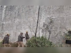 सर्द रात और कन्नौज की जेल से कंबलों की रस्सी बना फरार हो गए दो कैदी, पुलिस प्रशासन तलाश में जुटा