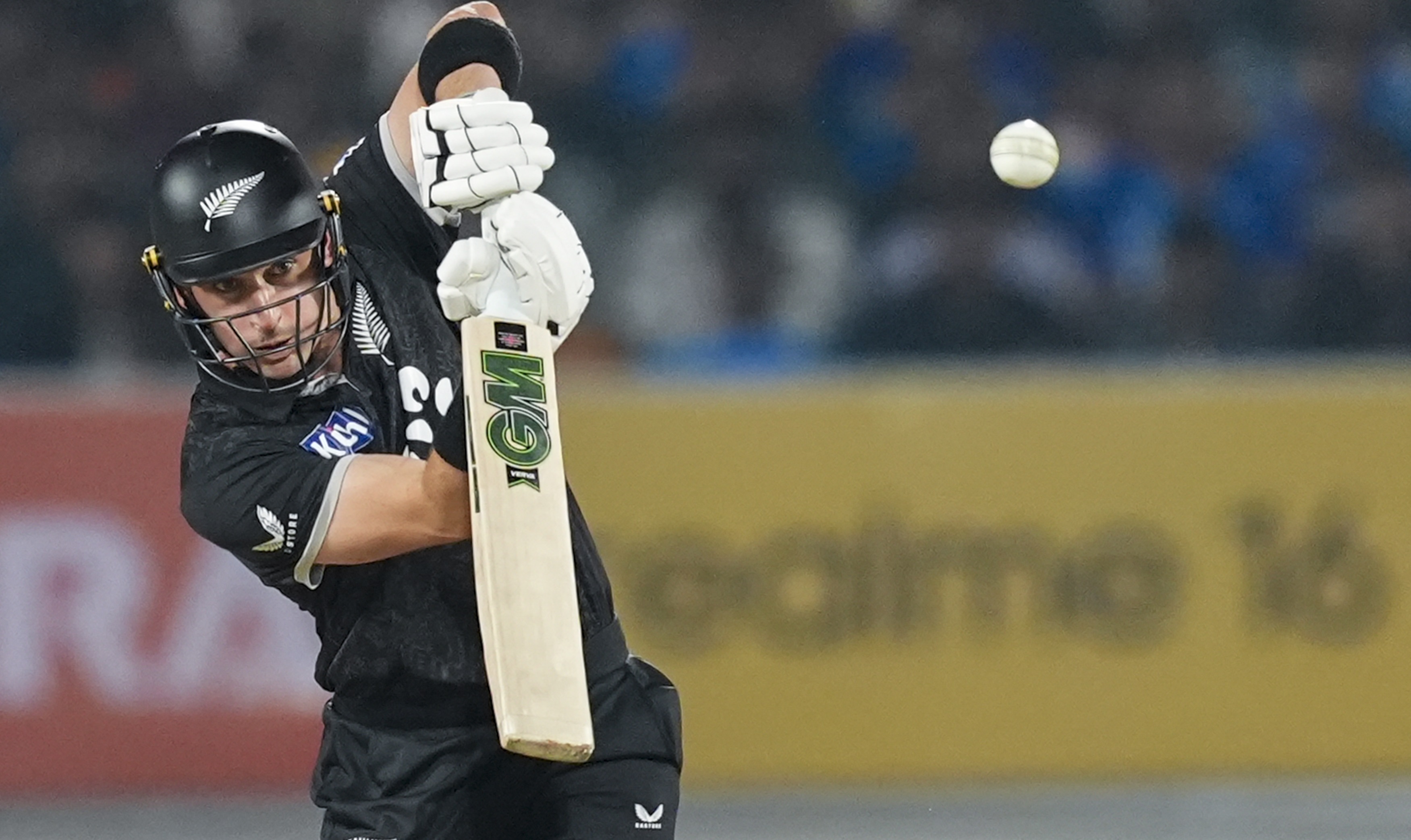 IND vs NZ LIVE Score, 2nd ODI: डेरेल मिशेल का अर्धशतक, भारत को तीसरे विकेट की तलाश