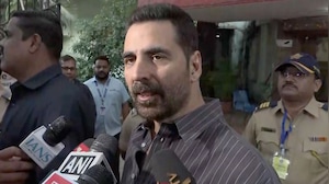 BMC Polls: Akshay Kumar Urges Mumbaikars To Vote In Large Numbers After Casting Ballot