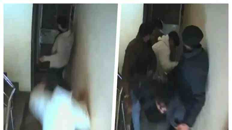 दिल्ली में नग्न कर युवक की पिटाई के बाद माता-पिता का छलका दर्द, कहा- हमें बस इंसाफ चाहिए