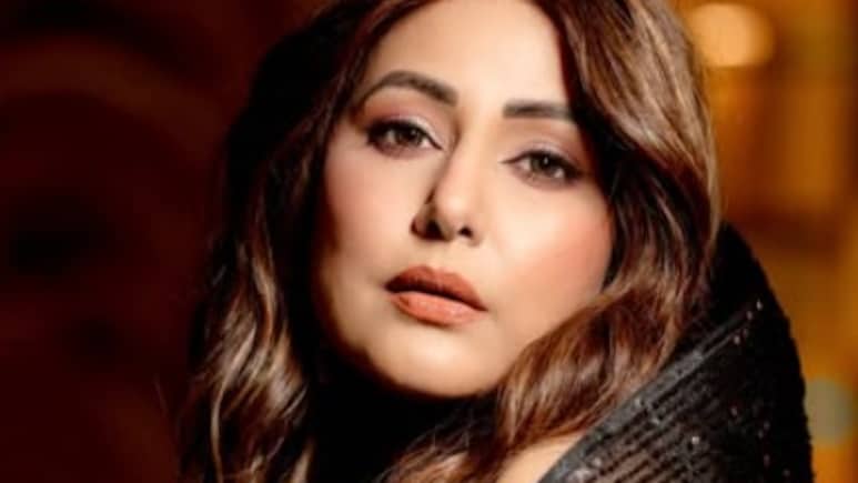 Breast Cancer Survivor Hina Khan "Can't Breathe" As Mumbai AQI Deteriorates