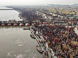 बसंत पंचमी पर प्रयागराज में उमड़ा भक्तों का सैलाब, संगम में 3 करोड़ से ज्यादा श्रद्धालुओं ने लगाई डुबकी