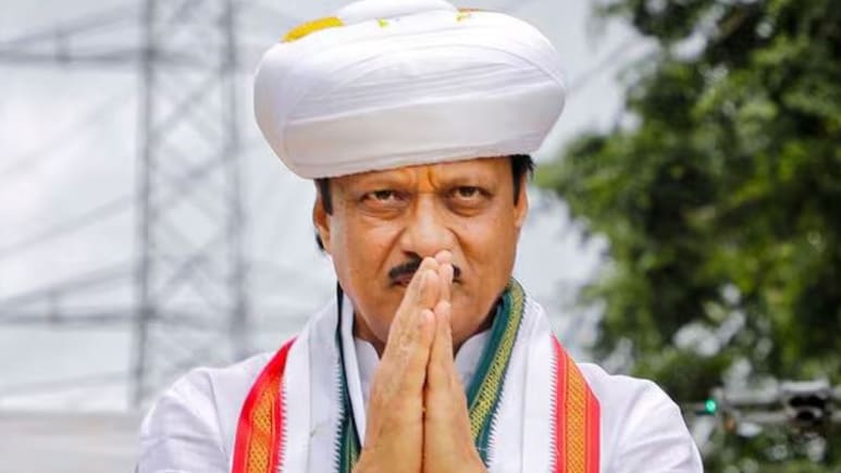 Ajit Pawar Death: अजित पवारांसोबत विमानात कोणकोण होते? नेमके काय घडले ?