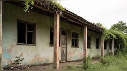 राजस्&zwj;थान के 1154 सरकारी स्&zwj;कूल की ब&zwj;िल्&zwj;ड&zwj;िंग जर्जर, सरकार ने जारी किया आदेश; स्&zwj;टूडेंट्स के ल&zwj;िए परेशानी&nbsp;