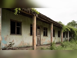 राजस्&zwj;थान के 1154 सरकारी स्&zwj;कूल की ब&zwj;िल्&zwj;ड&zwj;िंग जर्जर, सरकार ने जारी किया आदेश; स्&zwj;टूडेंट्स के ल&zwj;िए परेशानी&nbsp;