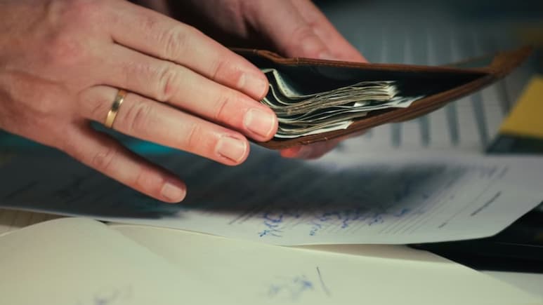 Why Earning Rs 2 Lakh A Month Isn't Enough For Middle-Class In India's Metros, CA Explains