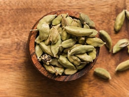 10 Health Benefits Of Green Cardamom Or Choti Elachi