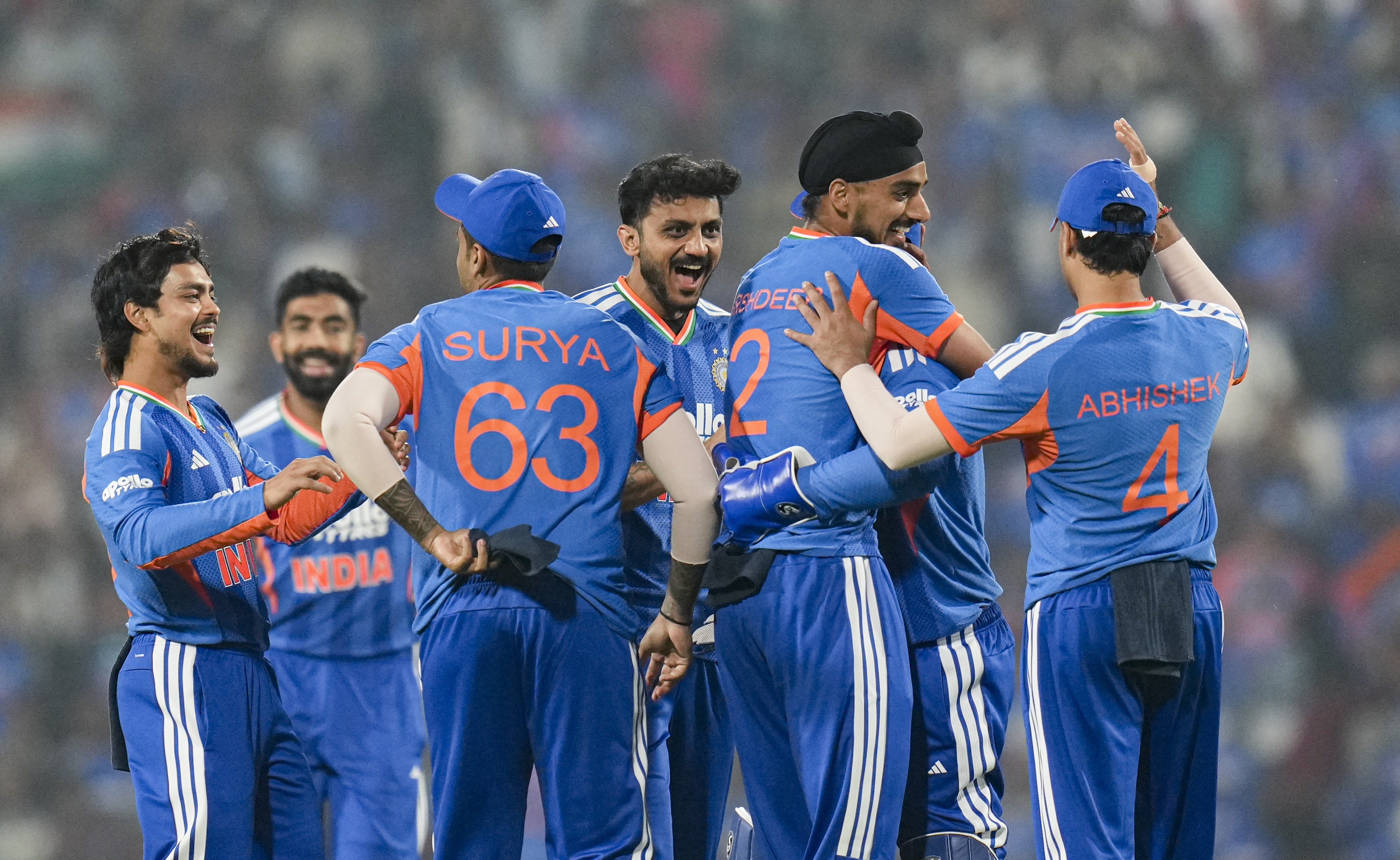 IND&nbsp;vs&nbsp;NZ&nbsp;LIVE Score, 1st&nbsp;T20I: वरुण चक्रवर्ती ने दिलाई तीसरी सफलता, न्यूजीलैंड 52/3