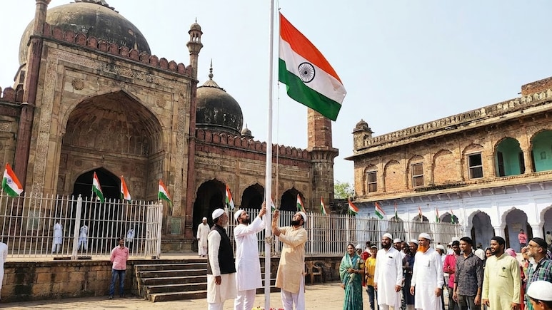 गणतंत्र दिवस पर मस्जिदों, मदरसों और दरगाहों में तिरंगा फहराने का आदेश, छत्तीसगढ़ वक्फ बोर्ड की बड़ी अपील&nbsp;