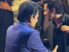 वरुण धवन को किस चीज का घमंड, उदित नारायण के साथ सरेआम दिखाई बेरुखी- वीडियो हुआ वायरल