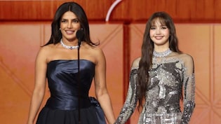 Viral Video: Priyanka Chopra And BLACKPINK Lisa Walk Hand In Hand To Golden Globes 2026 Stage