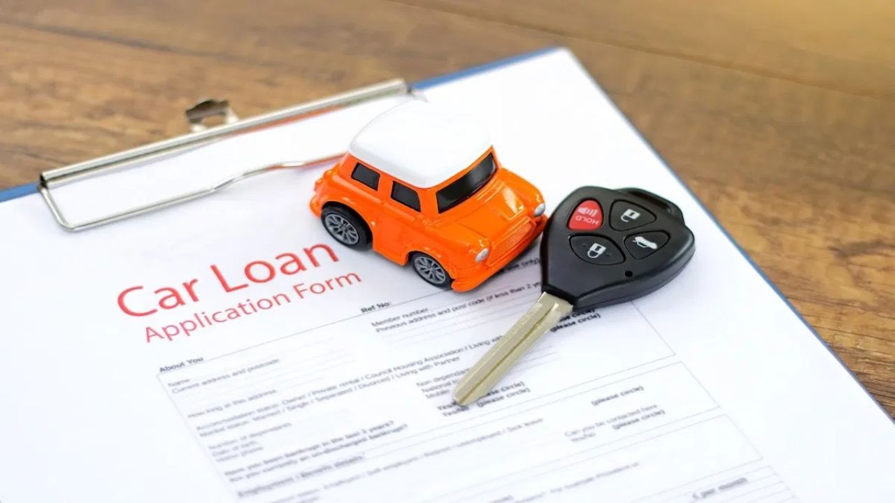 Rs 25,000 EMI vs SIP: The Brutal Truth About Middle-Class Car Loans