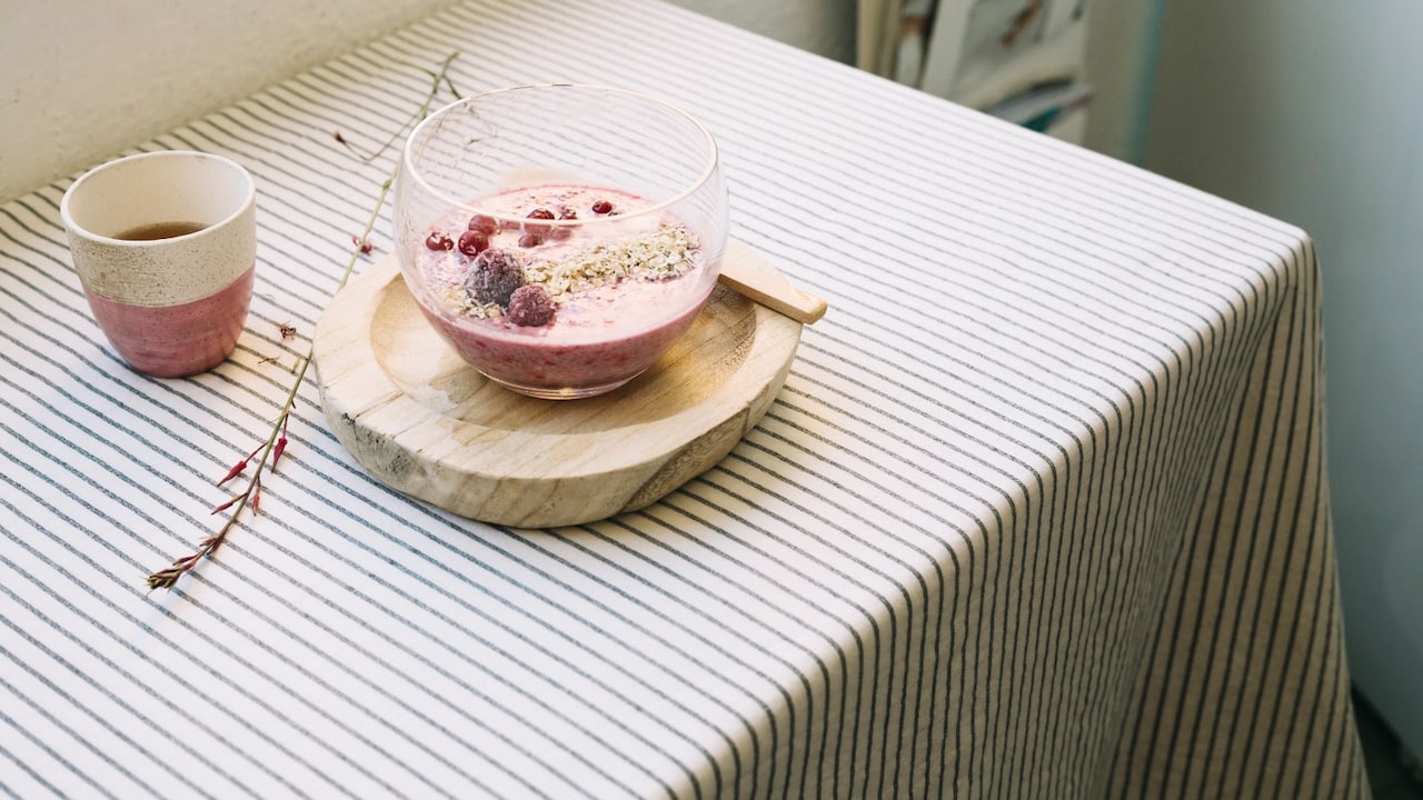 Table Covers for Daily Use: Patterns That Hide Spills Better Table Covers for Daily Use: Patterns That Hide Spills Better