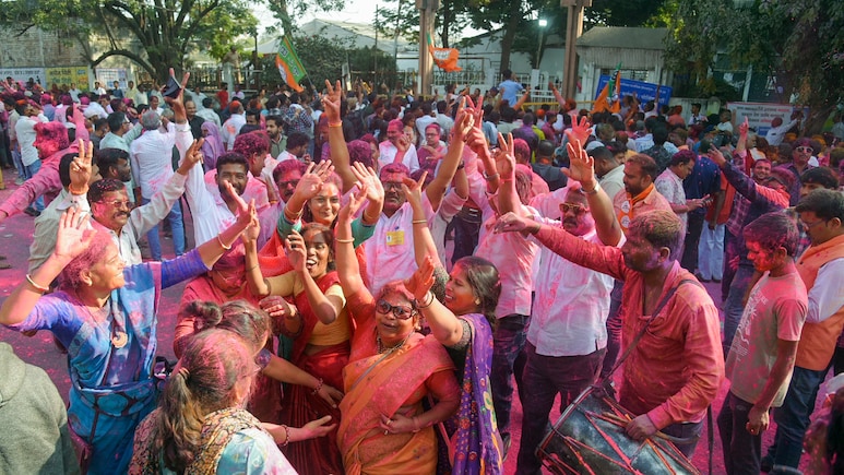 BJP Repeats 2017 Performance On RSS Turf Nagpur, Deja Vu For Congress