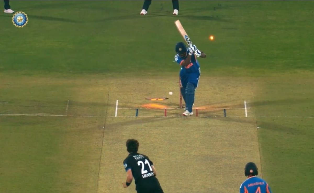 Sanju Samson Flops Again, Dismissed By Future CSK Teammate For Golden Duck In 3rd T20I