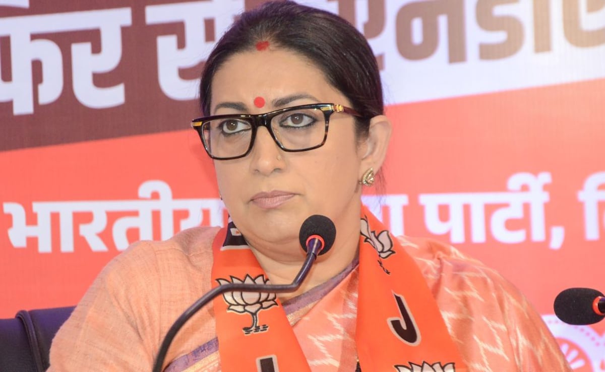 "Feudal Mindset": Smriti Irani Slams Congress Over Women's Reservation Bill
