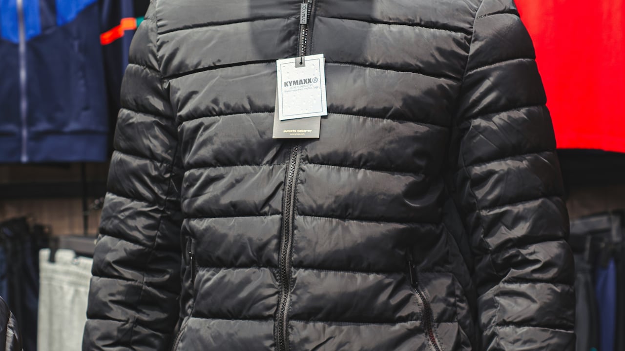 7 Mens Jackets That Dont Make You Overheat Indoors