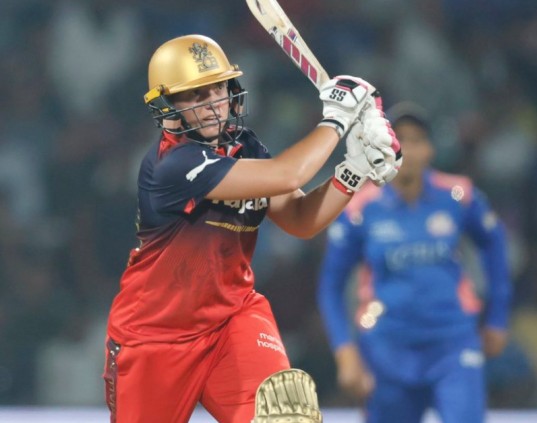 VIDEO: आखिरी ओवर का रोमांच, हारी हुई बाजी को नादिन डी क्लर्क ने कुछ इस तरह RCB की झोली में डाल दिया