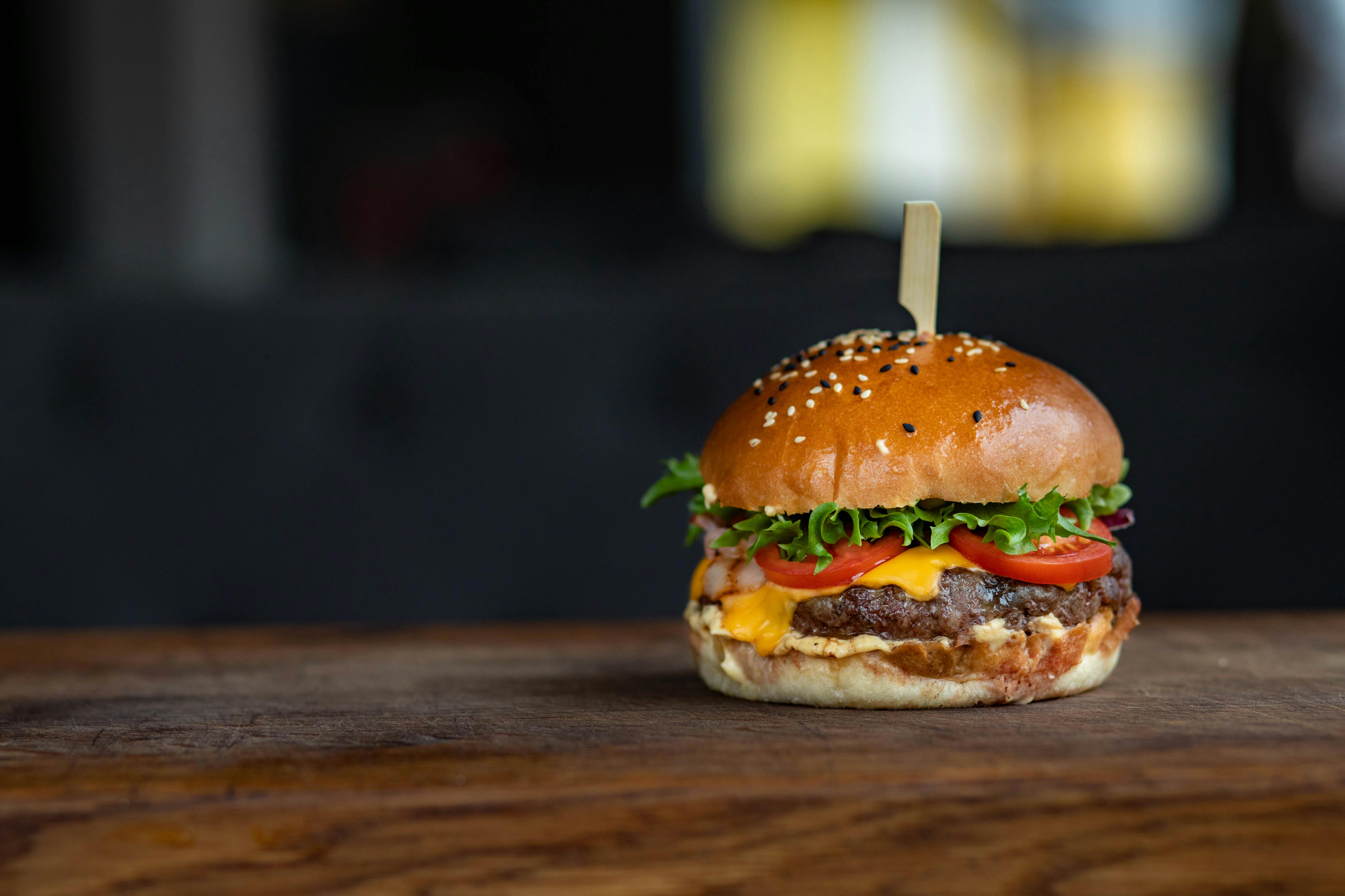 Burgers Beat Biryani As Most Ordered Food During IPL 2026: Swiggy Report