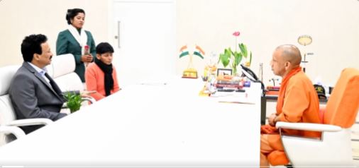 थैंक्यू योगी अंकल... दबंगों के कब्जे से 24 घंटे में वापस मिला घर, तो छलके अंजना के आंसू