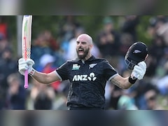 VIDEO: मोहम्मद सिराज के सामने हाथ क्यों जोड़ने लगे डेरिल मिचेल? वजह जान आप भी कीवी स्टार के हो जाएंगे फैंन