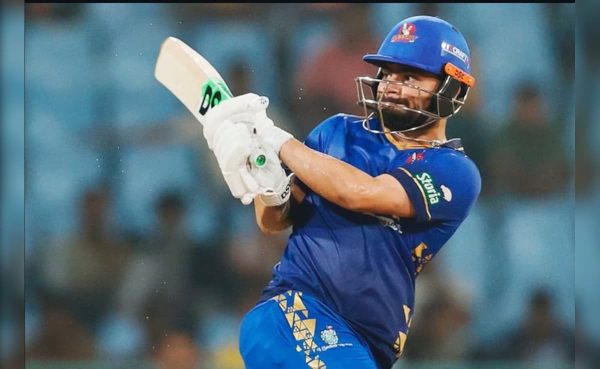 Vijay Hazare Trophy 2025-26 Quarterfinals, LIVE Score: नॉकआउट स्टेज की शुरुआत, सरफराज खान-रिंकू सिंह पर नजर