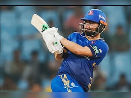 Vijay Hazare Trophy 2025-26 Quarterfinals, LIVE Score: मुंबई को लगा चौथा झटका, हार्दिक लौटे पवेलियन