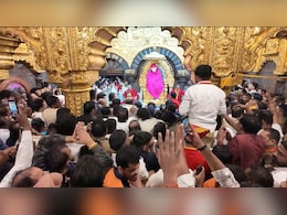 शिर्डी में महादान: साईं चरणों में एक ही दिन में चढ़ा 3.18 करोड़ का चढ़ावा, NRI भक्त ने दिया सोने का मुकुट